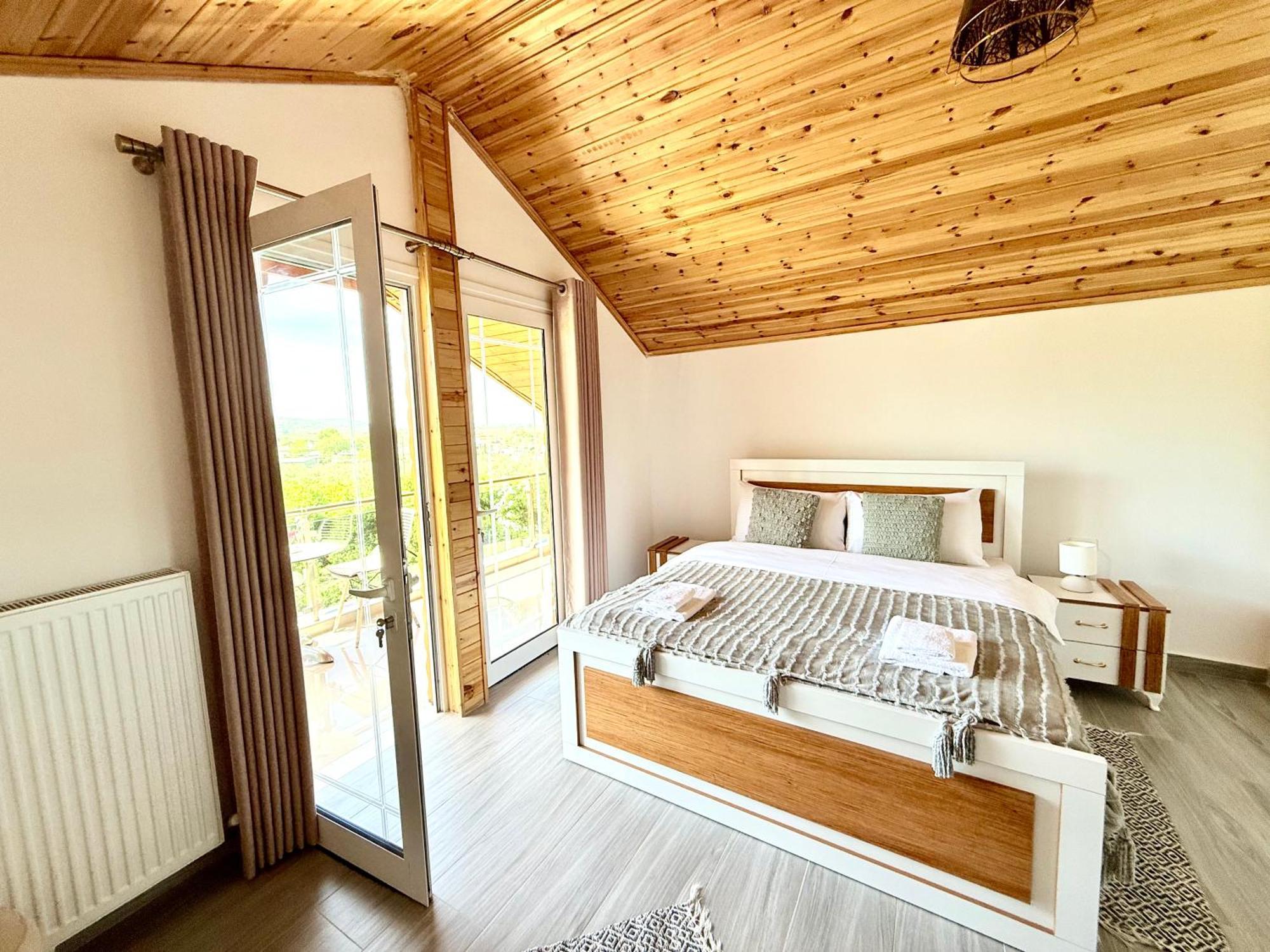 Guest House Rean Berati Exterior foto